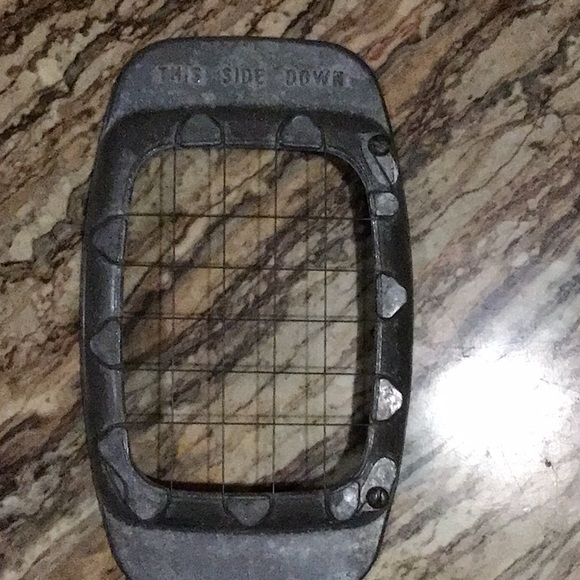 VINTAGE FRENCH FRY CUTTER - Picture 4 of 5